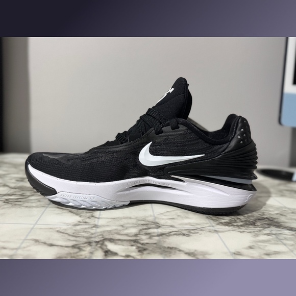 Nike Air Zoom GT Cut 2 'Black/White' Basketball Shoe DJ6015-006 Men 5.5 /Women 7 - Picture 3 of 9